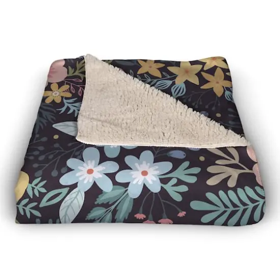 Bright Floral Pattern Fleece Blanket {3}