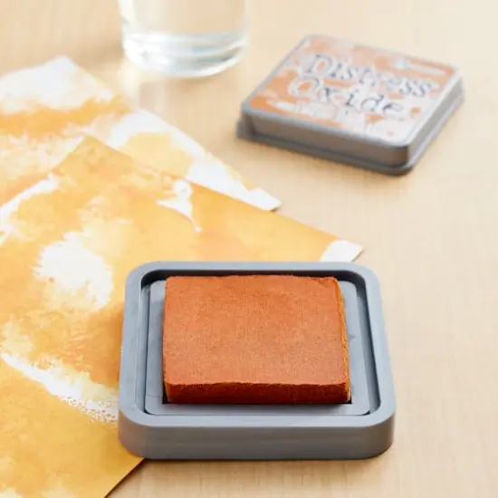 Tim Holtz&reg; Distress&reg; Oxide Ink Pad Rusty Hinge {4}