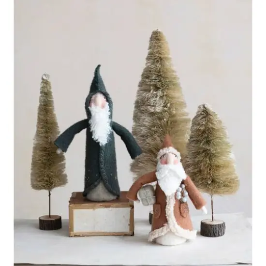 Hello Honey&reg; 13.75" Green Wool Felt Santa with Embroidery & Beads {3}