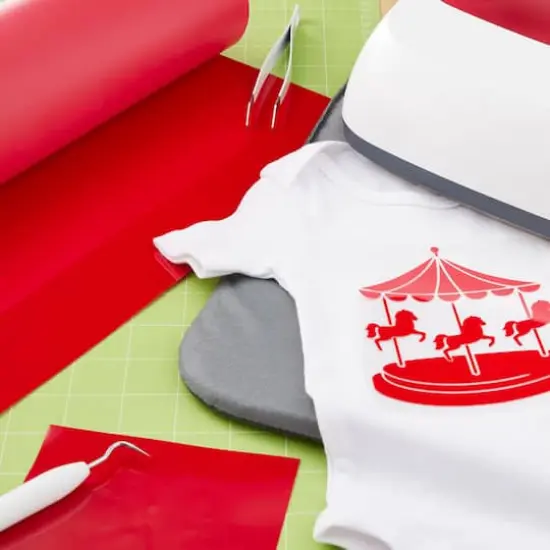 Cricut&reg; Smart Iron-On&trade; Red {3}