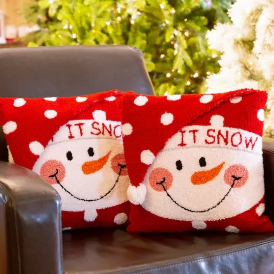 Glitzhome&reg; Hooked 3D Snowman Pillow Set {4}