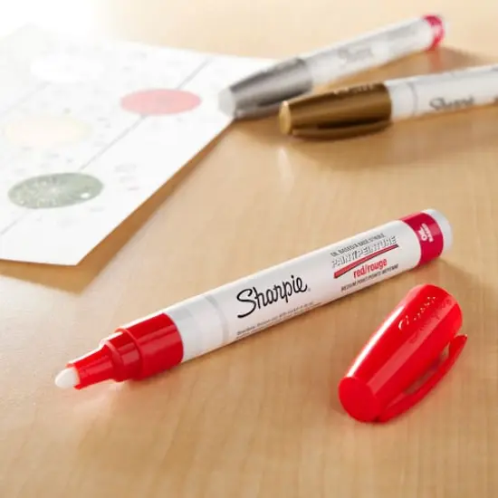 Sharpie&reg; Medium Point Oil-Based Paint Marker Red {3}