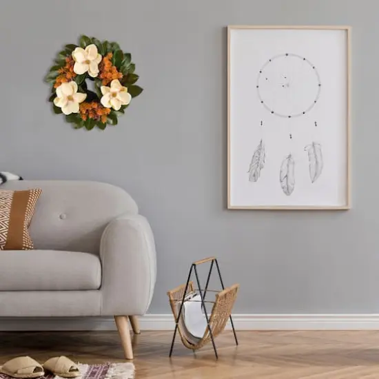 24" Magnolia Wreath {4}