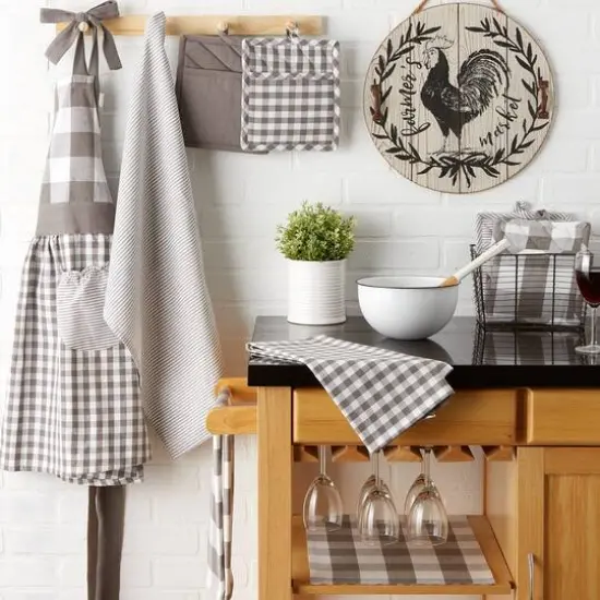DII&reg; Gingham Print Apron Gray {4}