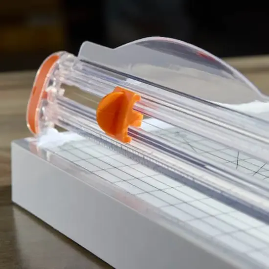 Fiskars&reg; SureCut&trade; Deluxe Trimmer with Built-In Storage {5}