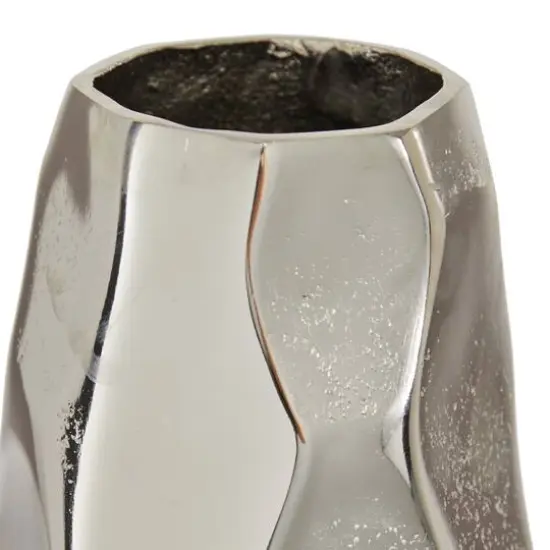 Silver Aluminum Contemporary Vase, 15" x 7" x 7" {4}