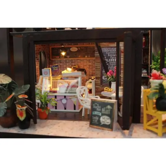 Wizardi Coffee House Miniature Dollhouse Roombox Kit {8}