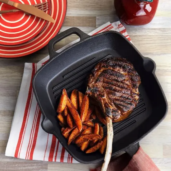 Oster Castaway 10'' Square Cast Iron Grill Pan with Pouring Spouts {3}