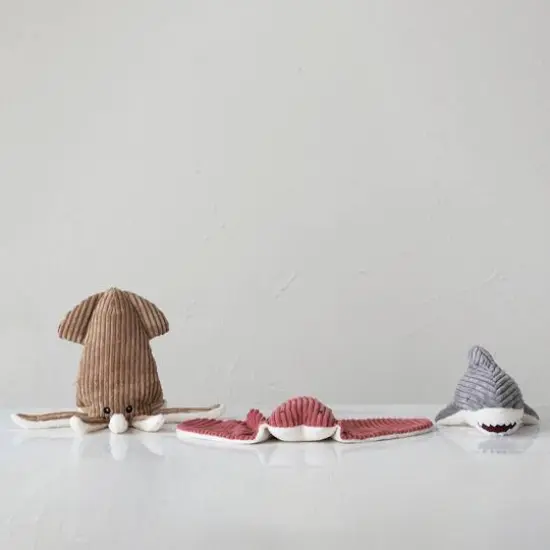 Hello Honey&reg; 25" Rust Plush Corduroy Manta Ray {4}