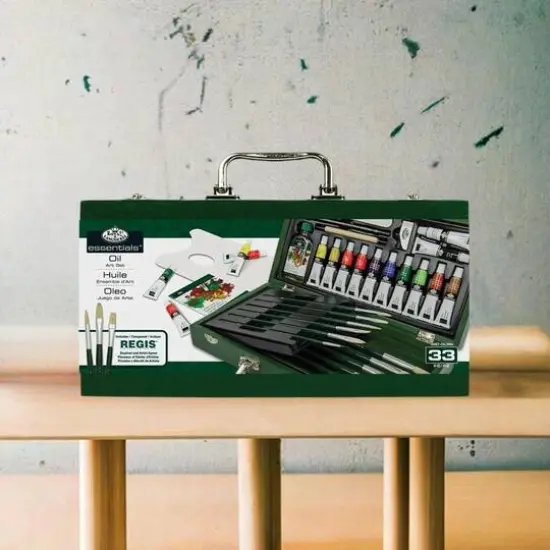 Royal & Langnickel&reg; Essentials&trade; The Oil Painting Box Set {1}
