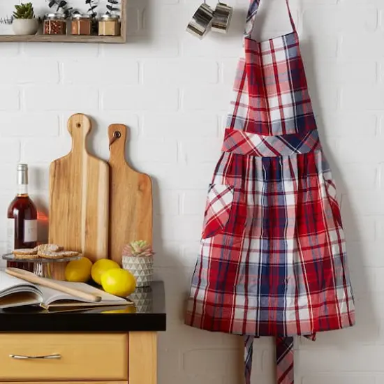 DII&reg; Americana Red Plaid Apron {8}