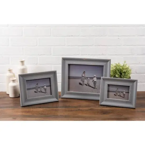 DII&reg; Gray Distressed 4" x 6" Picture Frame {5}