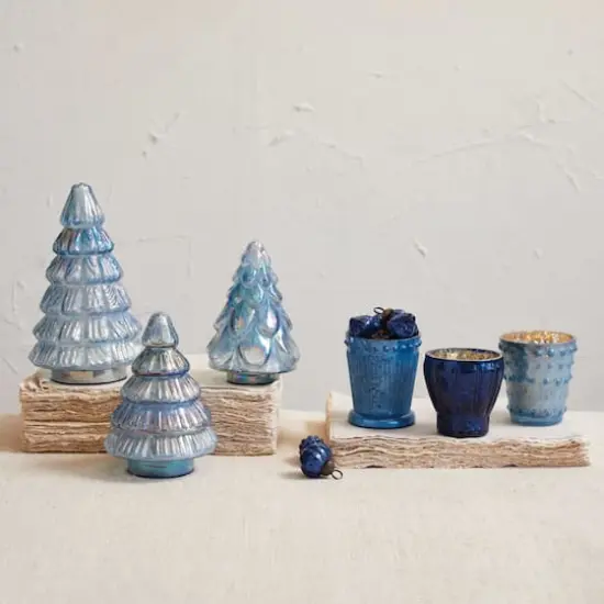 Hello Honey&reg; 8" Iridescent Blue Round Embossed Glass Tree {3}