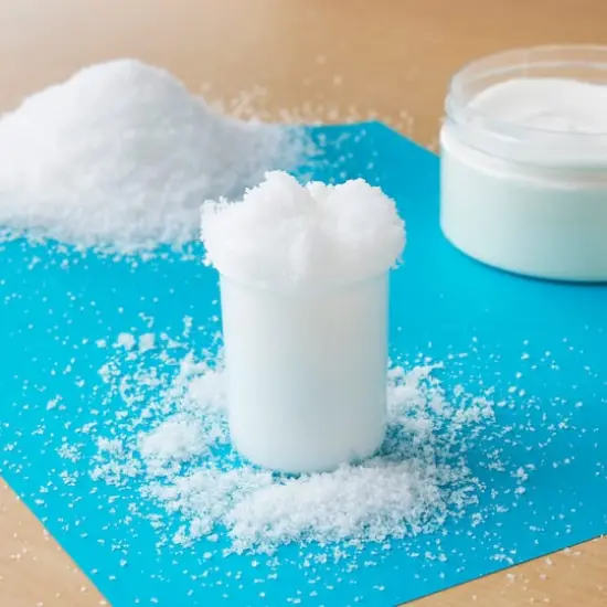 National Geographic&trade; Instant Snow Kit {3}