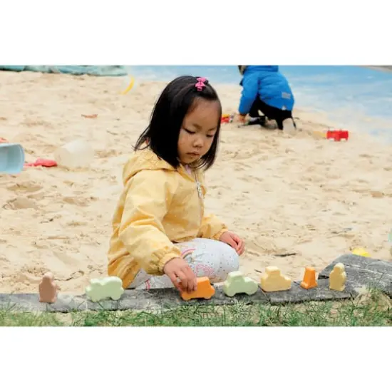 Yellow Door Little Lands Construction Stone Figure Play Set {4}