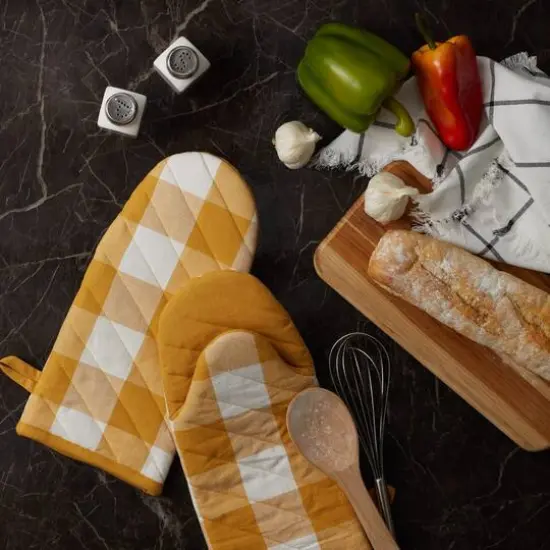 DII&reg; Buffalo Check Oven Mitts, 2ct. Honey Gold {6}