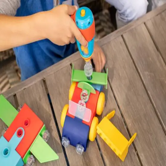 Educational Insights Design & Drill Build-It Bucket {3}