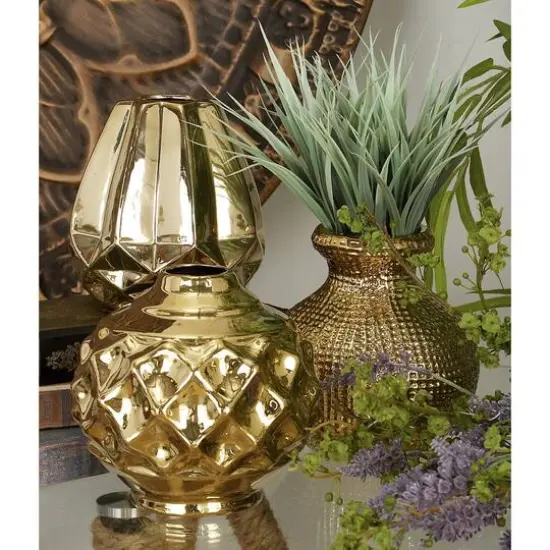 CosmoLiving by Cosmopolitan Gold Stoneware Glam Vase Set {8}