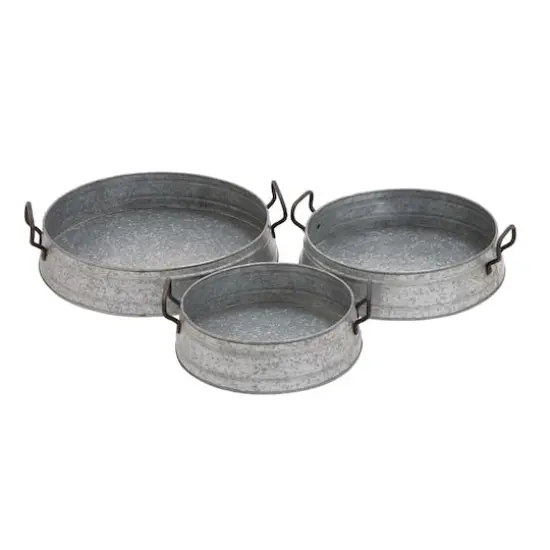Set of 3" Grey Metal Farmhouse Tray, 18", 16", 14" {1}