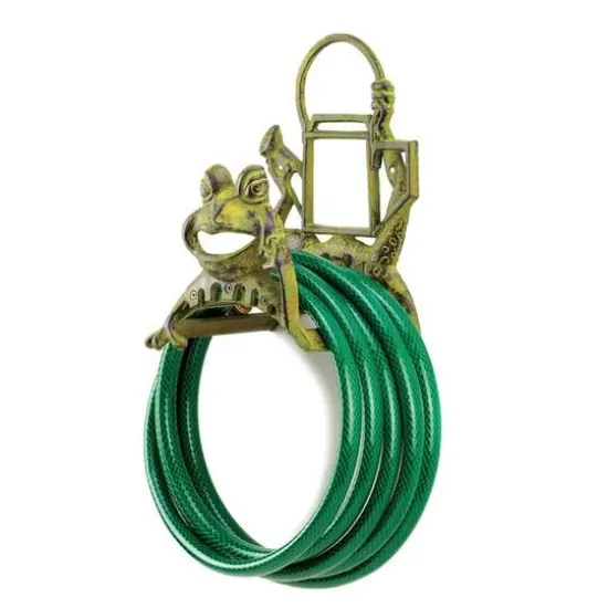 Frolicking Frog Garden Hose Organizer {4}