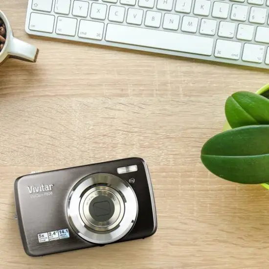 Vivitar Vivicam Black ITwist F536 14.1 Megapixel Digital Camera {4}