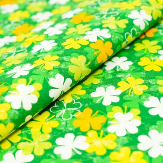 SINGER St. Patrick's Shamrock Cotton Fabric {3}
