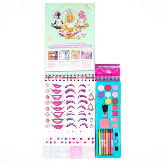 Barbie&trade; Makeup Artist Magazine Kit {3}
