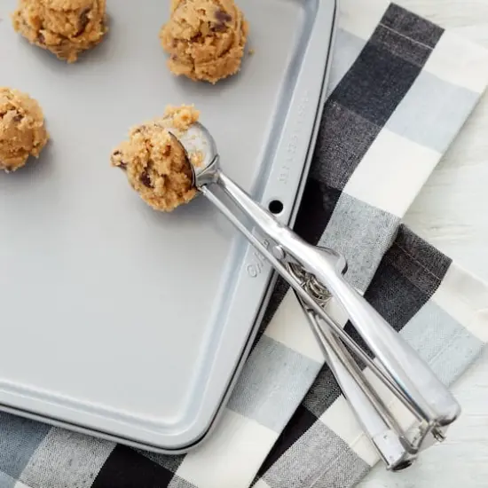Wilton&trade; Stainless Steel Cookie Scoop {3}