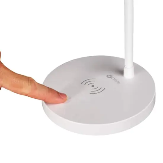 Good Housekeeping by OttLite Circular LED Desk Lamp {7}