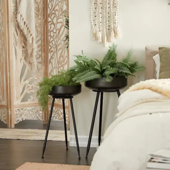 Set of 2" Black Metal Modern Planter, 20" x 20" x 20" {9}