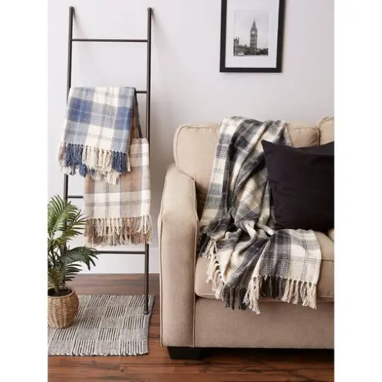 DII&reg; Black & Cream Farmhouse Woven Throw {8}