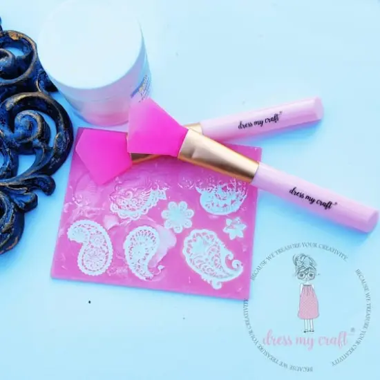 Dress My Craft&reg; Silicone Spatula Brush {9}