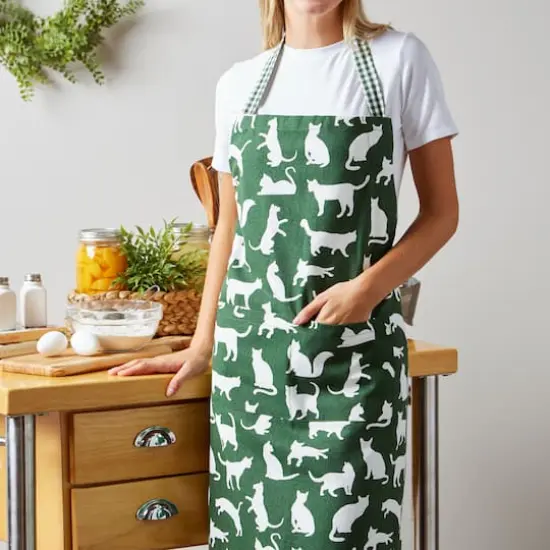 DII&reg; Cat Print Chef Apron Hunter Green {7}