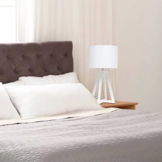 Simple Designs 19" Interlocked Triangular Table Lamp with White Shade {6}