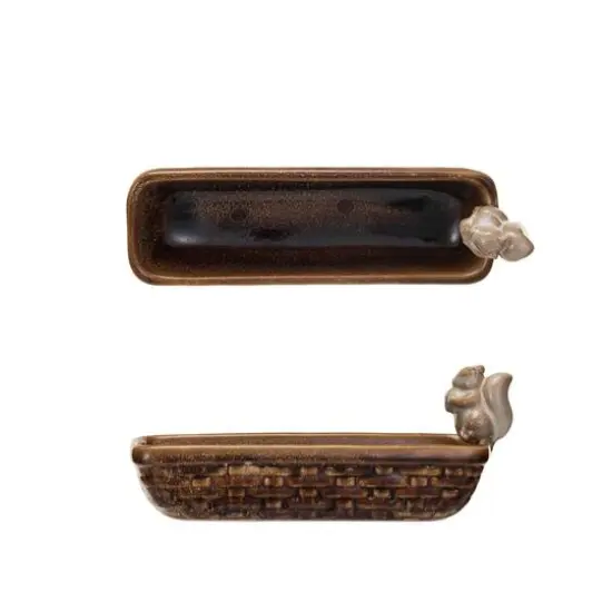 Hello Honey&reg; 9.25" Brown Reactive Glaze Squirrel & Debossed Weave Stoneware Dish {1}