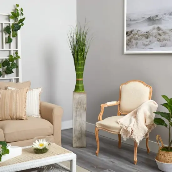 3ft. Onion Grass {5}