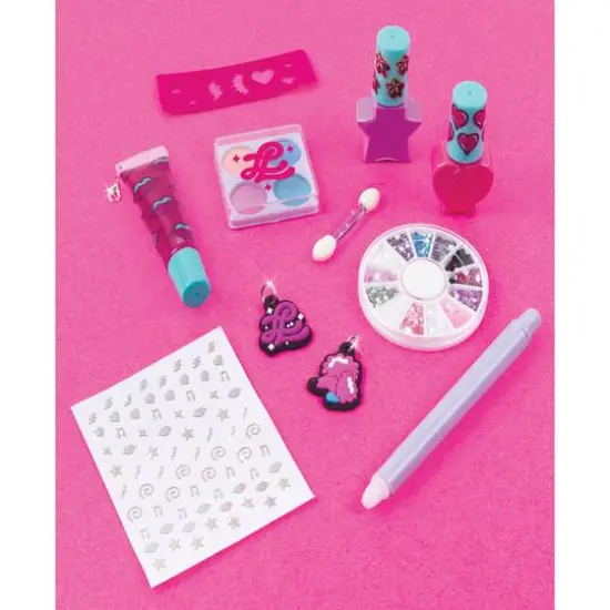 Make It Real™ That Girl Lay Lay Slay All Day Cosmetic Expressions {3}