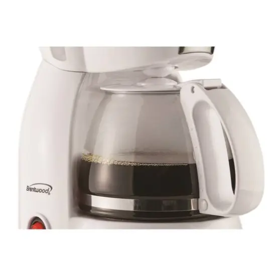 Brentwood 4-Cup White Coffee Maker {5}