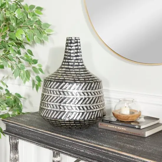 16" Black Shell Contemporary Vase {8}