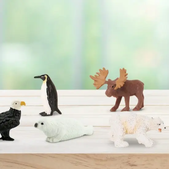 Safari Ltd&reg; Good Luck Minis&reg; Arctic Fun Pack {6}