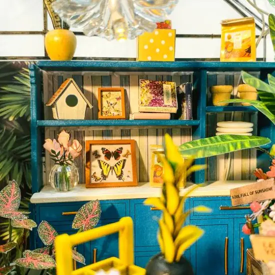 Sparkly Selections Sunshine Flower Green House DIY Miniature Kit {5}