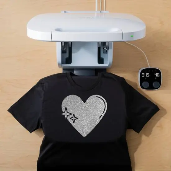 Cricut&reg; Smart Iron-On&trade; Glitter, 25" x 12ft. Silver {6}