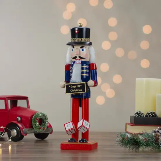 14" Wooden Nutcracker with Christmas Countdown Sign {8}