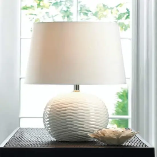 16.5'' Fairfax Table Lamp {4}