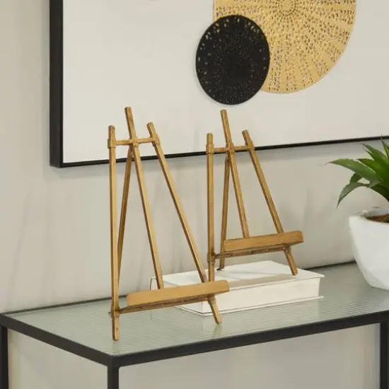 Gold Traditional Easel, {9}