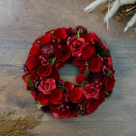 Red Wooden Rose and Berry Artificial Wreath 9.5" Unlit {3}