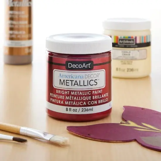 Americana Decor&reg; Metallics&trade; Paint Garnet {3}