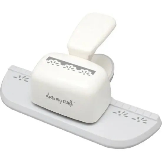 Dress My Craft&reg; Daisy Border Punch {1}