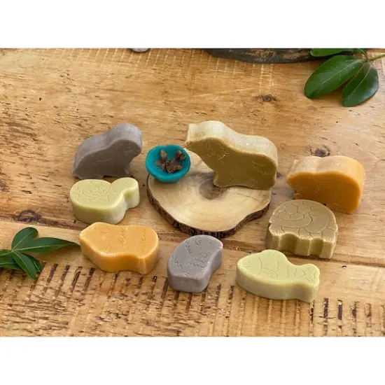 Yellow Door Little Lands Pets Stone Figure Play Set {5}