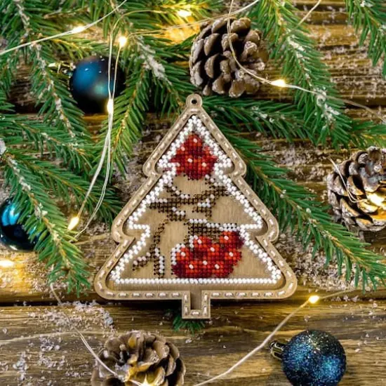Wonderland Crafts Winterberry Tree Bead Embroidery on Wood Kit {3}